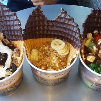 Menchie's Frozen Yogurt - Ice Cream & Frozen Yogurt Near Me - Canton, Michigan Menchie's Frozen Yogurt - Ice Cream & Frozen Yogurt Near Me - Canton, Michigan