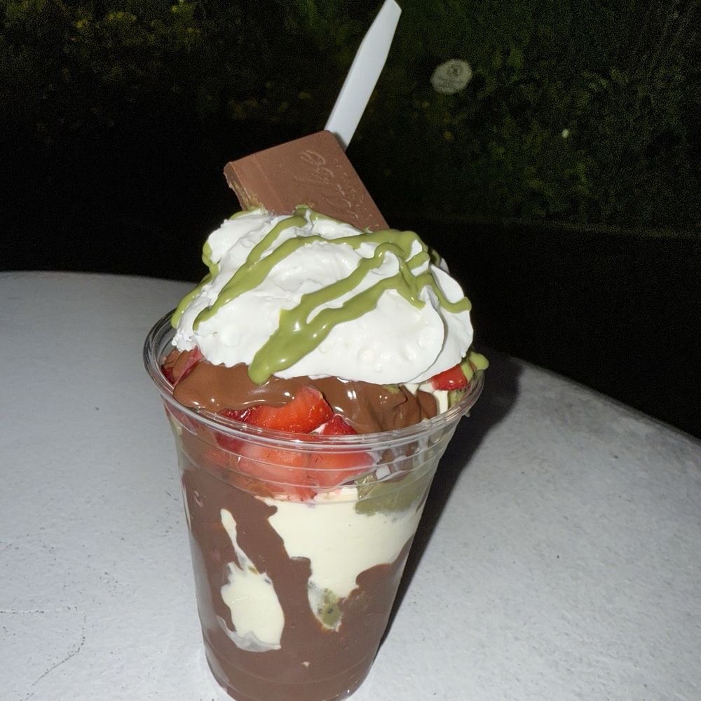 Custard Spot - Dubai Chocolate Strawberries Parfait - Ice Cream & Frozen Yogurt Near Me - Shelby Township, Michigan Custard Spot - Dubai Chocolate Strawberries Parfait - Ice Cream & Frozen Yogurt Near Me - Shelby Township, Michigan