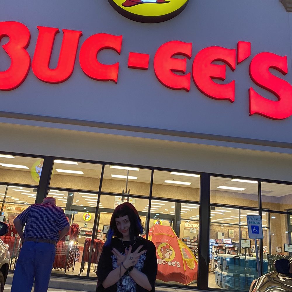 Buc-ee's - Waller - Rest stop Mecca - Gas Stations Near Me - Waller, Texas Buc-ee's - Waller - Rest stop Mecca - Gas Stations Near Me - Waller, Texas