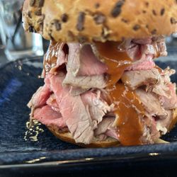 Blue On Highland - The roast beef 3 way at 15.00... outstanding