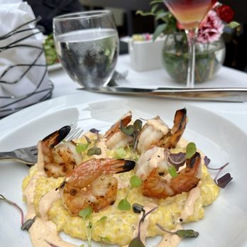 Gertrude's - Freddie's Shrimp and Grits - New American Near Me - Baltimore, Maryland