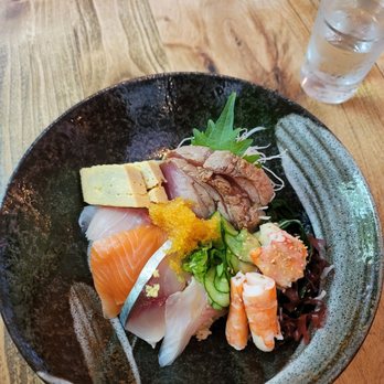 Masa's Sushi and Appetizer - Chirashi lunch super good value - Sushi Bars Near Me - Novato, California Masa's Sushi and Appetizer - Chirashi lunch super good value - Sushi Bars Near Me - Novato, California