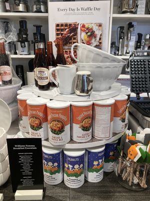Williams-Sonoma by null