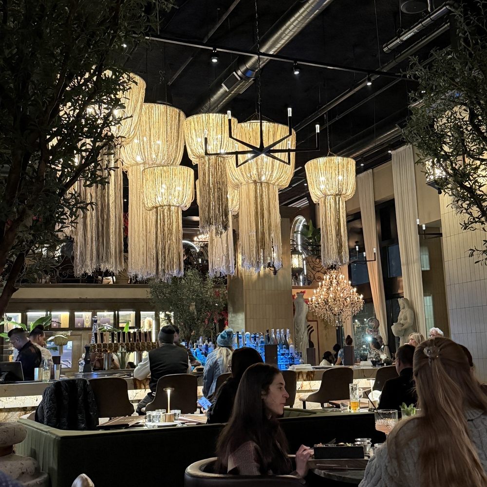Piedra - Atmosphere - Beer Bar Near Me - Indianapolis, Indiana Piedra - Atmosphere - Beer Bar Near Me - Indianapolis, Indiana
