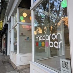 Macaron Bar - Lawrenceville - Outside