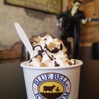 Deering's General Store & Nib's Coffee Bar - a cup of ice cream - Antiques Near Me - Hubbard, Texas Deering's General Store & Nib's Coffee Bar - a cup of ice cream - Antiques Near Me - Hubbard, Texas