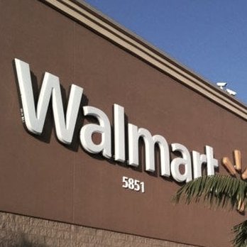 Walmart Supercenter - Outside - Department Stores Near Me - Hialeah, Florida