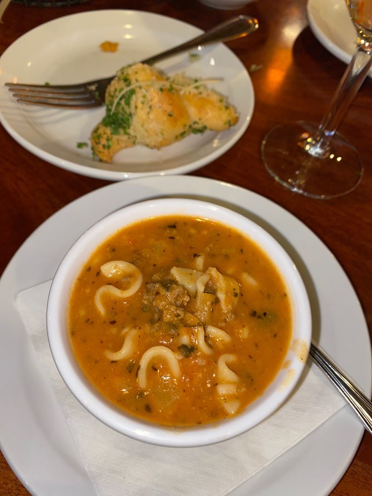 PETE’S RESTAURANT & BREWHOUSE 138 Photos & 213 Reviews 2210 Sunset