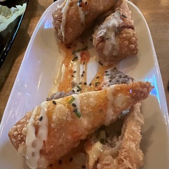 Sullivan's Steakhouse - Cheesesteak Eggrolls - Steakhouses Near Me - Wilmington, Delaware Sullivan's Steakhouse - Cheesesteak Eggrolls - Steakhouses Near Me - Wilmington, Delaware