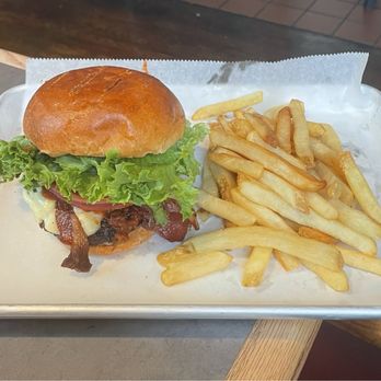 Fegley's Bethlehem Brew Works - Brew Works Burger w/ French Fries - American Near Me - Bethlehem, Pennsylvania