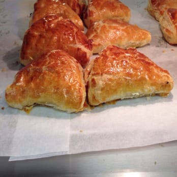 Panaderia Chuy’s - Reminds me how much I miss my Abuela - Bakeries Near Me - Austin, Texas
