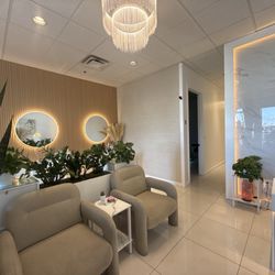 Salt and Sugar Massage & Head Spa - Waiting area and blow dry space.