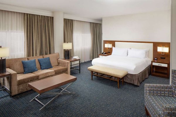 DoubleTree by Hilton Hotel South Bend by null