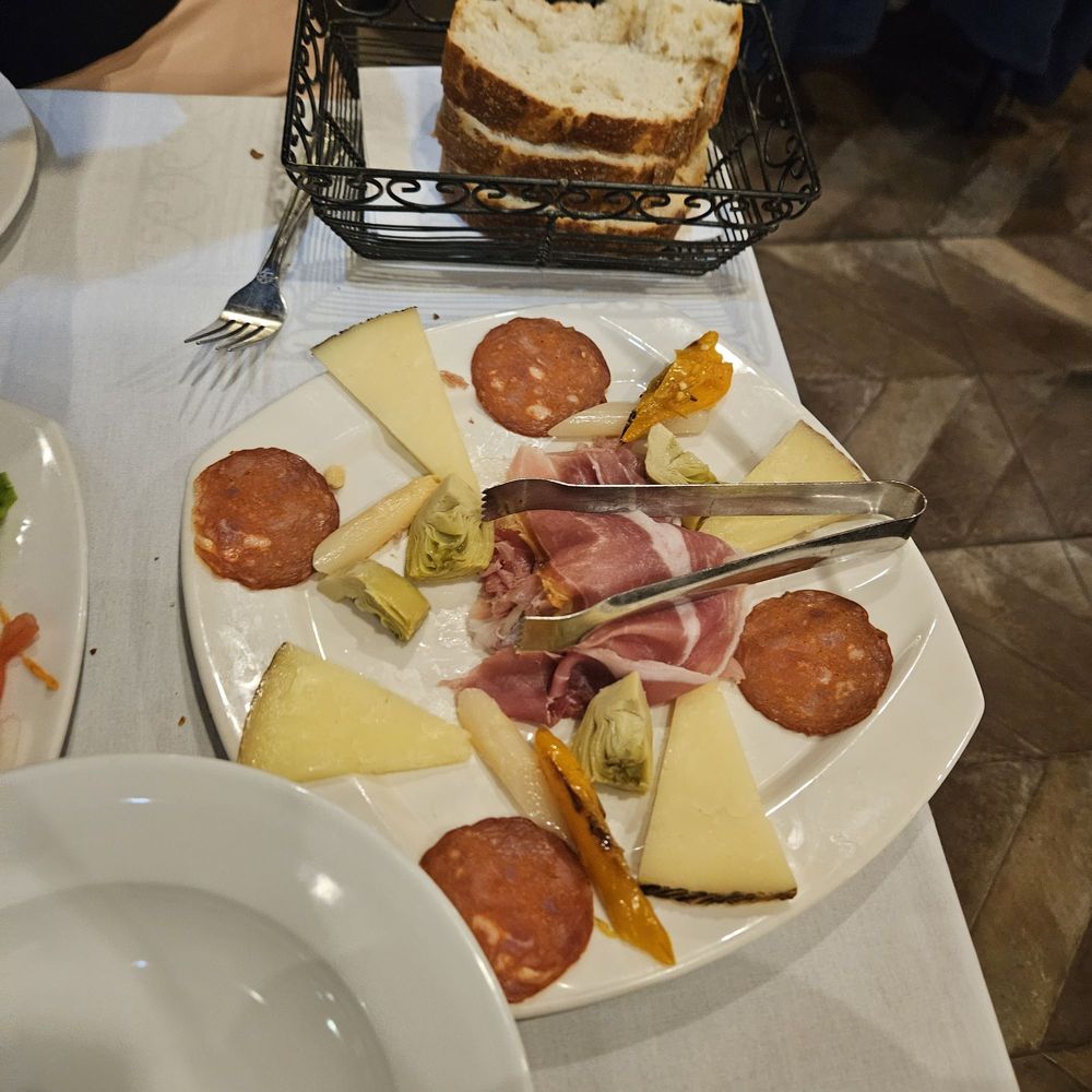 Don Pepe - Antipasto Español - Spanish Near Me - Newark, New Jersey