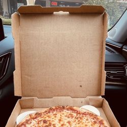 Vinny's Pizza - Round Cheese Pizza - 14"
