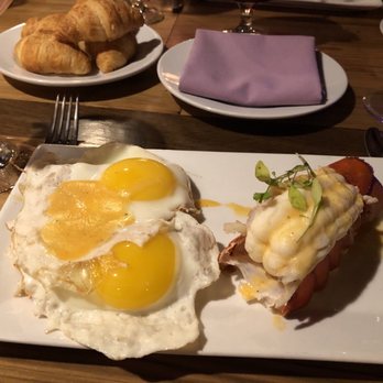 Violette’s - Lobster Benedict. - Breakfast & Brunch Near Me - Staten Island, New York Violette’s - Lobster Benedict. - Breakfast & Brunch Near Me - Staten Island, New York