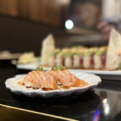Goku Sushi - The salmon belly fusion!!!