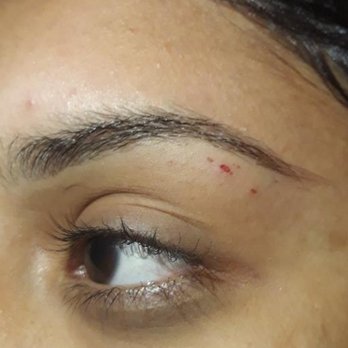 Glamorous Eyebrow Threading - left eyebrow - Henna Artists Near Me - Fontana, California