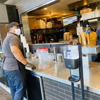Shake Shack Astor Place - Need to request water from the doorman - Fast Food Near Me - New York, New York Shake Shack Astor Place - Need to request water from the doorman - Fast Food Near Me - New York, New York