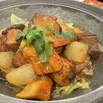 Graceful Vegetarian Restaurant - Vegan radish beef pot tasty - Vegetarian Near Me - Toronto, Ontario Graceful Vegetarian Restaurant - Vegan radish beef pot tasty - Vegetarian Near Me - Toronto, Ontario