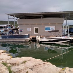NAYLOR BY THE WATER - Tritoon and a Ski boat ready to go