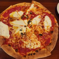 Sam's Brick Oven Pizza - Margherita