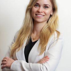Rush In Documentation Center - Passport/Visa Specialist
