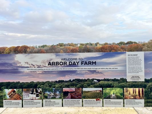 Lied Lodge at Arbor Day Farm by null