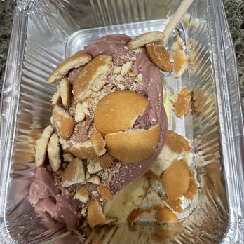 The Nom Nom Stop - Strawberry cheesecake - Desserts Near Me - Lacey, Washington