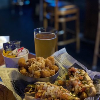 Blue Dog Tavern - Burgers Near Me - Grand Rapids, Michigan