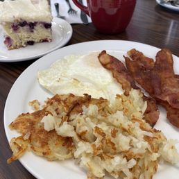 Crispy bacon as requested & a special side of a triple berry sweet roll of the day.   Good hot chocolate too