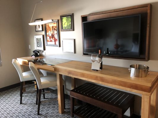 Epicurean Hotel, Autograph Collection by null
