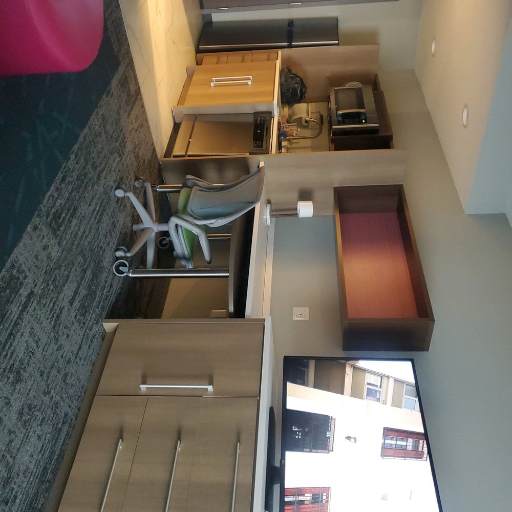 Home2 Suites by Hilton Bend - Hotels Near Me - Bend, Oregon