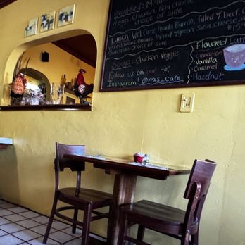 Rex's Cafe - Interior. - Breakfast & Brunch Near Me - San Pedro, California Rex's Cafe - Interior. - Breakfast & Brunch Near Me - San Pedro, California