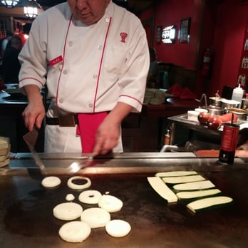 Benihana - Lombard - Chef Sauted onions and zuchini - Sushi Bars Near Me - Lombard, Illinois