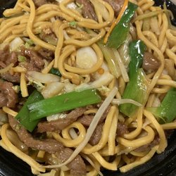 Beef lo mein