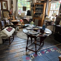 Town Trader - Everything in this quaint room was for sale ...