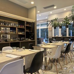 Hotel Milano Castello - Dining area for breakfast