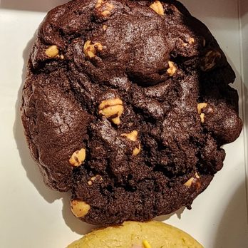 Crumbl - Arlington Heights - Bakeries Near Me - Arlington Heights, Illinois Crumbl - Arlington Heights - Bakeries Near Me - Arlington Heights, Illinois