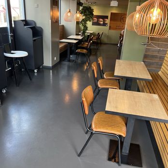 Holy Cow! - Inside - Burgers Near Me - Geneva, GE Holy Cow! - Inside - Burgers Near Me - Geneva, GE