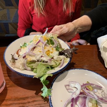 Red Lobster - Garden Salad - Seafood Near Me - Oak Lawn, Illinois
