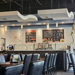 Fresh Poke & Bubble Tea - Order counter