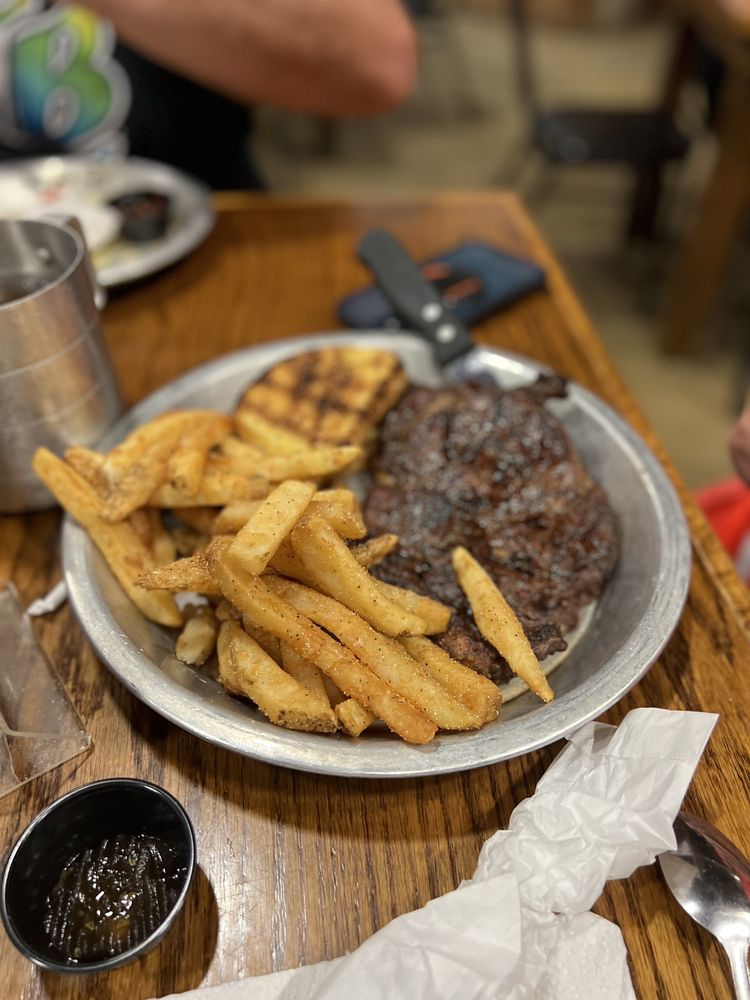 BERRY’S SEAFOOD & CATFISH HOUSE Updated November 2024 261 Photos