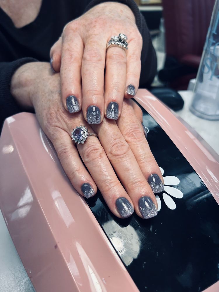 US NAILS Updated September 2024 11 Photos & 36 Reviews 456 Payne