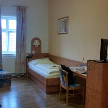 Schloss-Hotel Behringen - Zimmer 26 - Hotels Near Me - Behringen, TH