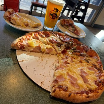 Big Ed's Pizza - Great beer! - Pizza Near Me - Huntsville, Alabama Big Ed's Pizza - Great beer! - Pizza Near Me - Huntsville, Alabama