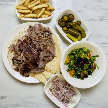 Generous Gyro - Döner plate - Mediterranean Near Me - Boca Raton, Florida Generous Gyro - Döner plate - Mediterranean Near Me - Boca Raton, Florida
