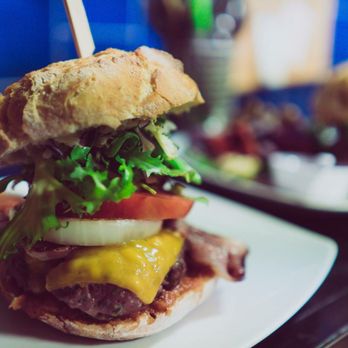 Lemon Tree - Best burgers - Tapas Bars Near Me - Palma, PM
