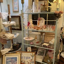 Copper Rooster Antiques and Gifts