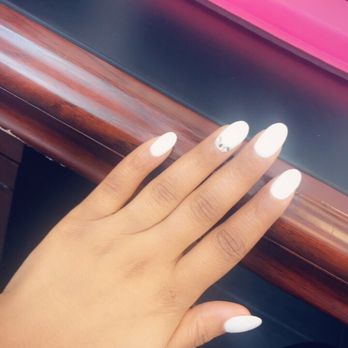 La Nails - Nail Salons Near Me - Trenton, New Jersey